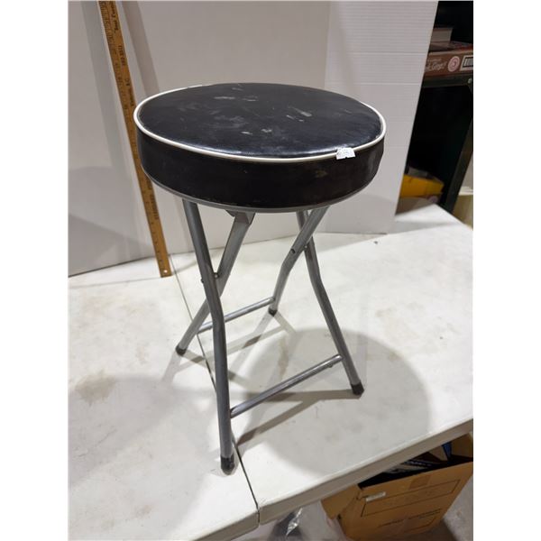 Folding stool