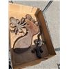 Image 1 : Cast iron yard decor