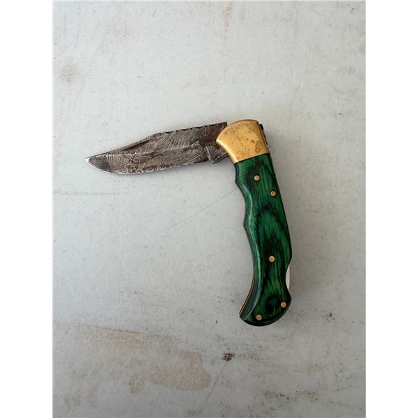 Folding knife