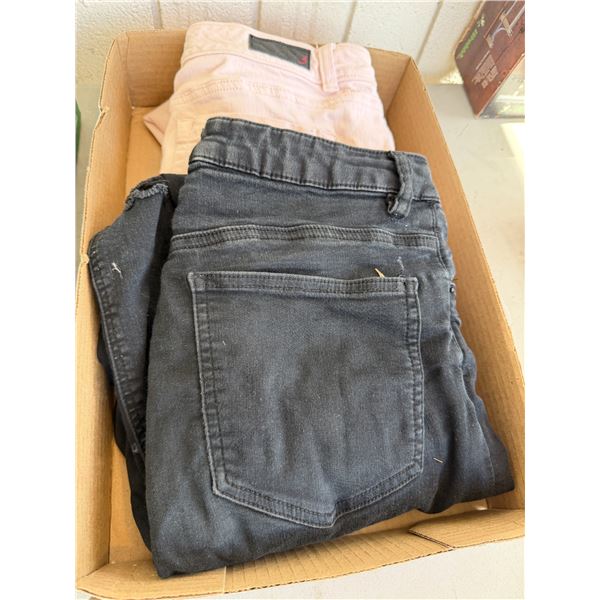 Assorted jeans size 7/8 x 30