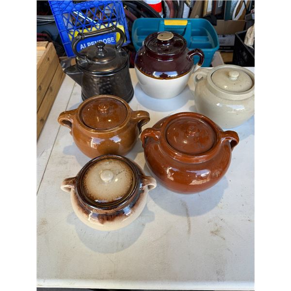 Bean pots and decor Kettle