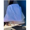 Image 1 : Lace table tablecloths
