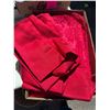 Image 2 : Napkins and tablecloth placements