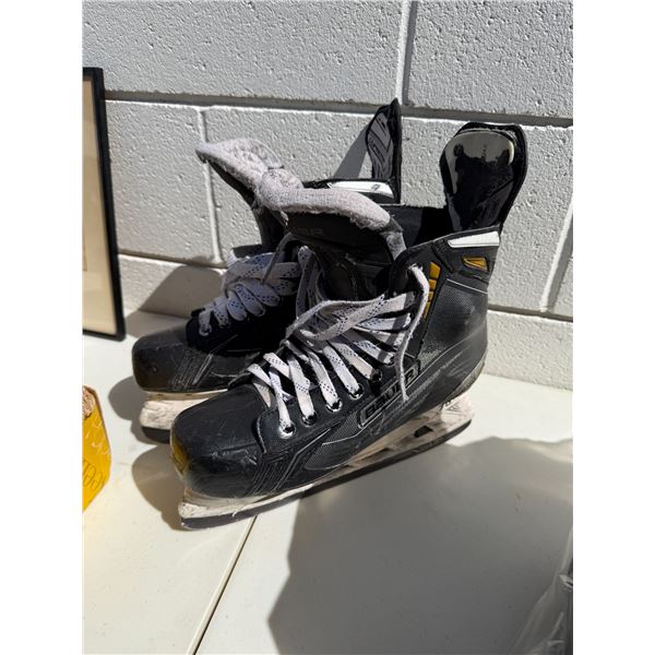 Bauer size 10.5