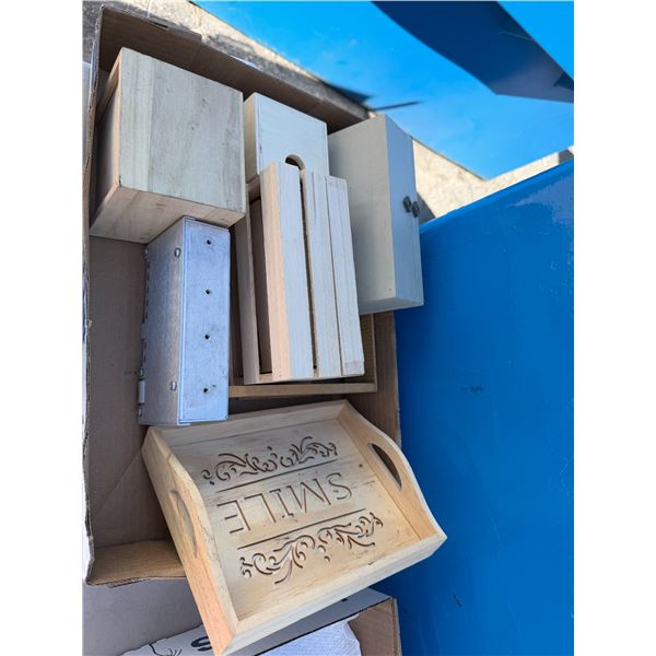 Assorted wood boxes and trays