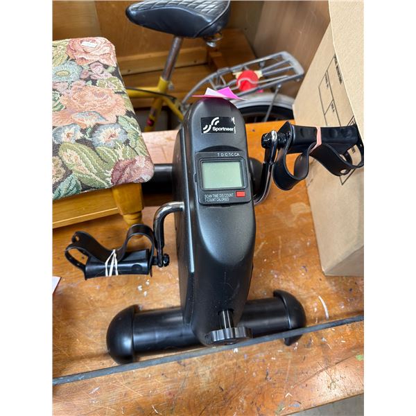 Seated exerciser