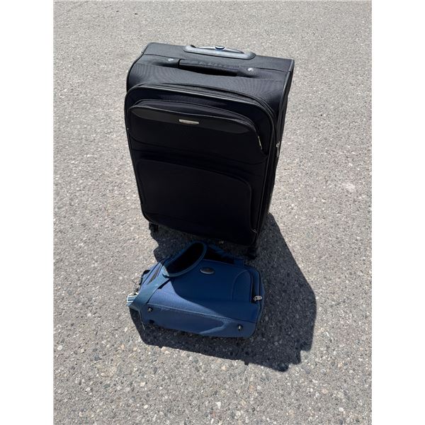 4 wheel suitcase and other travel bag