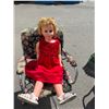Image 1 : Doll