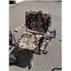 Image 1 : Rolling arm chair