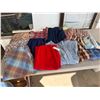 Image 1 : Vintage clothing