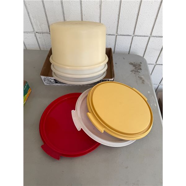 Tupperware cake holders