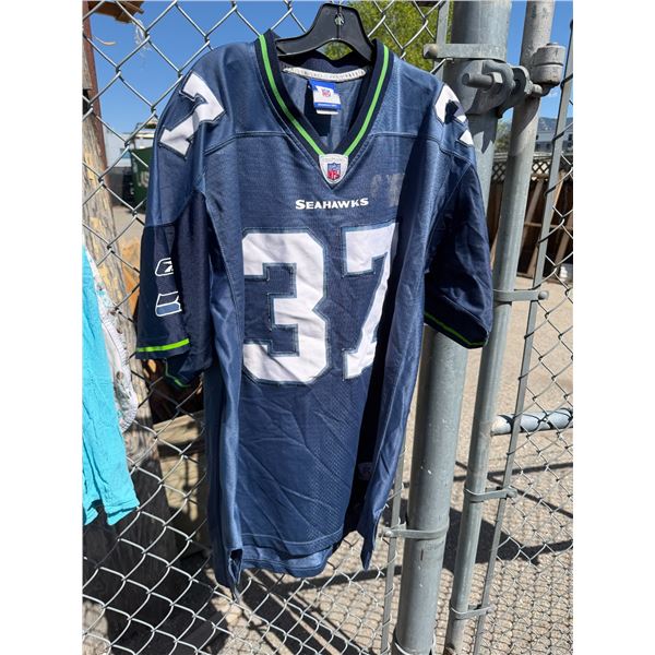 Seahawk jersey size large