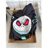 Image 1 : Hoodie size not shown