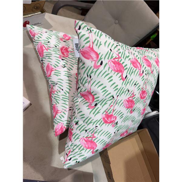 Patio flamingo, pillow pillows