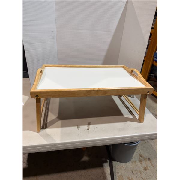 Serving tray