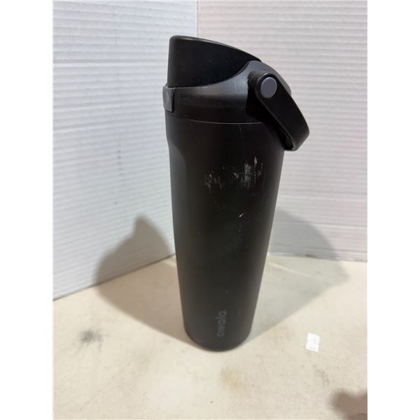 Owala water bottle black