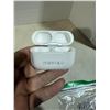 Image 1 : Apple AirPod Case