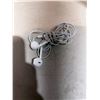 Image 1 : Apple earbuds