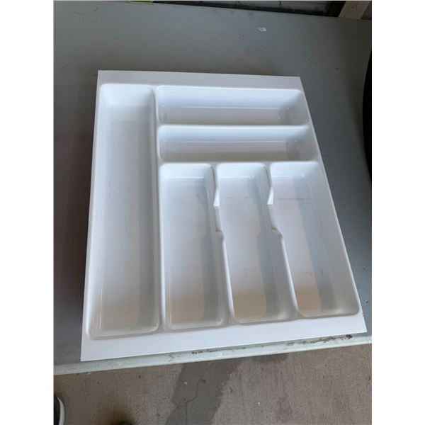 Cutlery tray