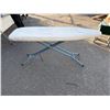 Image 1 : Ironing board