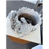 Image 2 : Garden planter