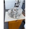 Image 3 : Garden planter