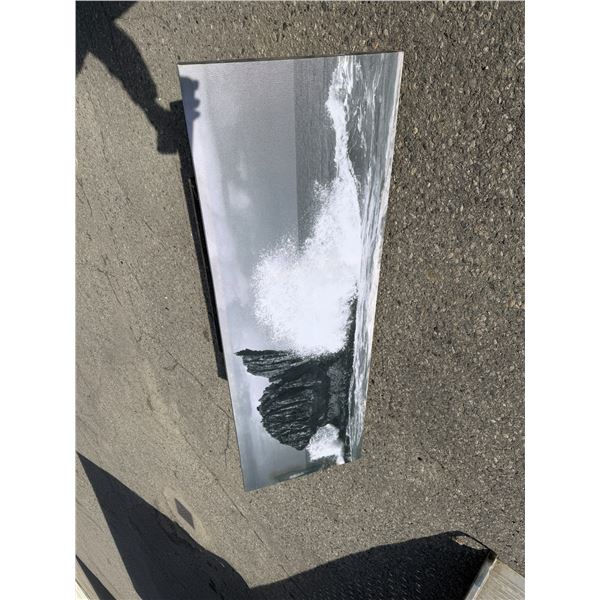 Canvas wall hanging