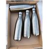 Image 1 : Water bottles