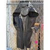 Image 1 : Chaps size medium
