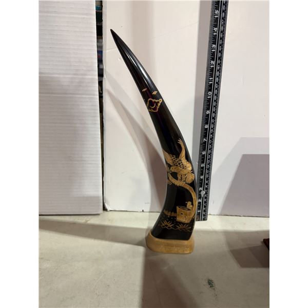 Carved  horn