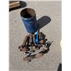 Image 1 : Assorted hitch's