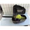 Image 1 : Poulan Wild Thing Chainsaw with case
