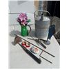 Image 1 : Gardening and decor