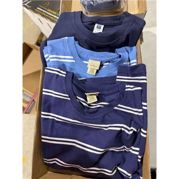L. L. BEAN size small and gap size small T-shirts