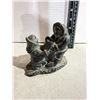 Image 1 : Eskimo carving