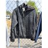 Image 1 : Buffalo zip up size medium?