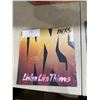 Image 1 : 1985 INXS listen like thieves record