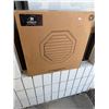 Image 1 : 22 inch octagon gable vent