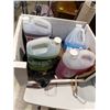 Image 1 : Windshield fluid