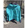 Image 1 : Northface size medium jacket