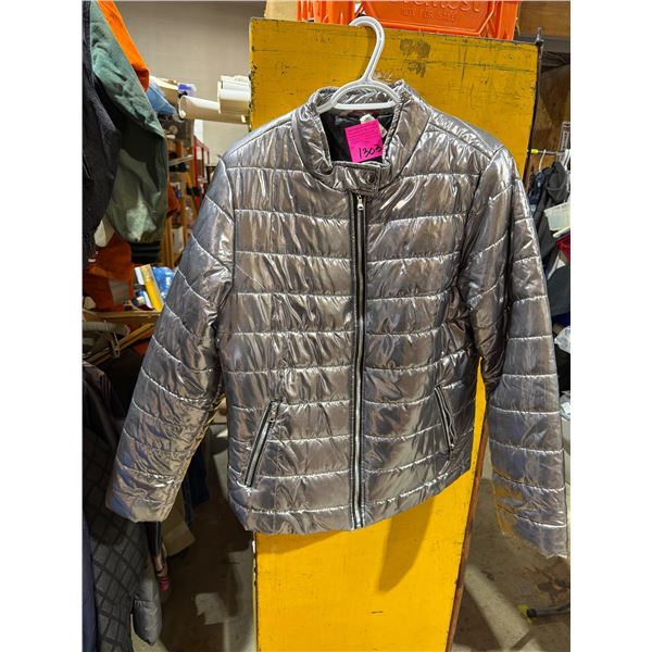 Pink platinum size XL jacket