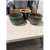 Image 1 : Three planter pots