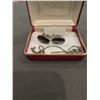 Image 2 : Cuff links & Necklace