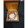 Image 2 : 2x Porcelein bracelets & wooden case