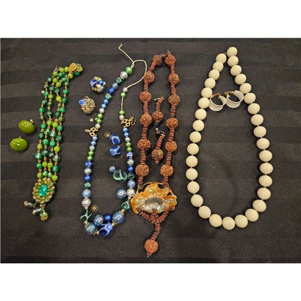 Necklace and earring sets