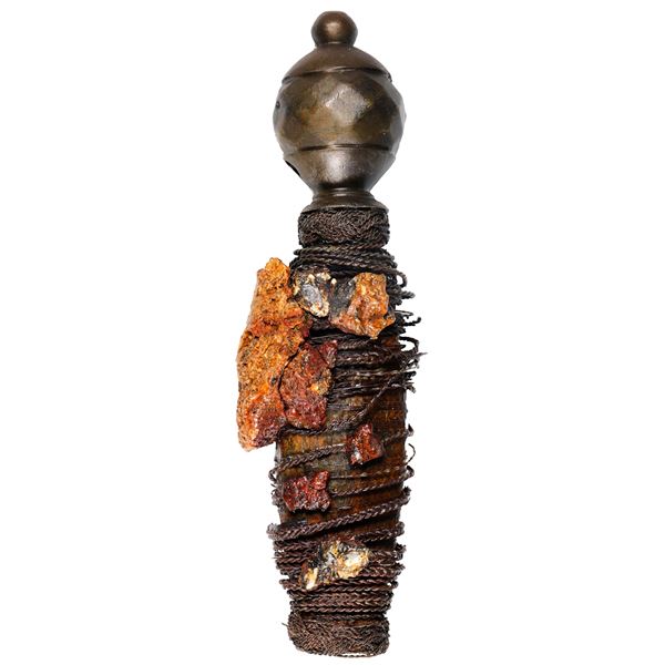 Copper wire-wrapped wooden knife handle with brass pommel and encrustation, ex-Guadalupe-Tolosa (172