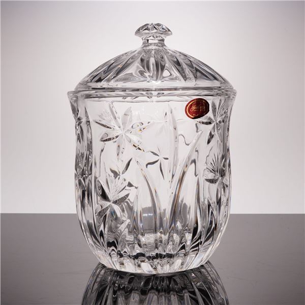 Gorham Star Blossom Crystal Biscuit Jar with Lid