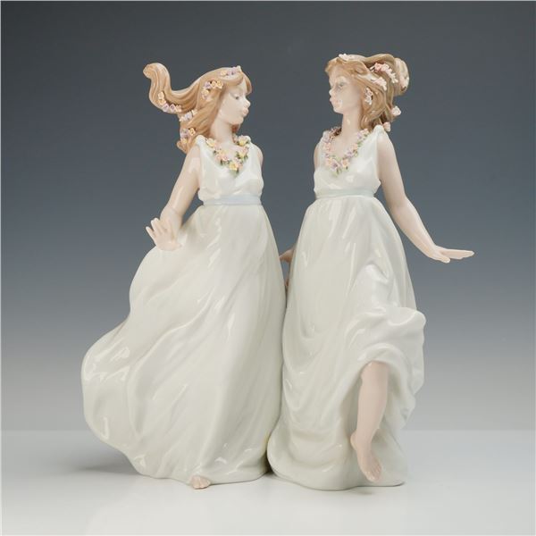 Lladro Allegory of Spring Porcelain Figurine 6241