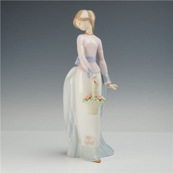Lladro Collectors Society Porcelain Figurine Basket of Love 7622