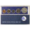 Image 2 : 1967 US SPECIAL MINT SET WITH BOX